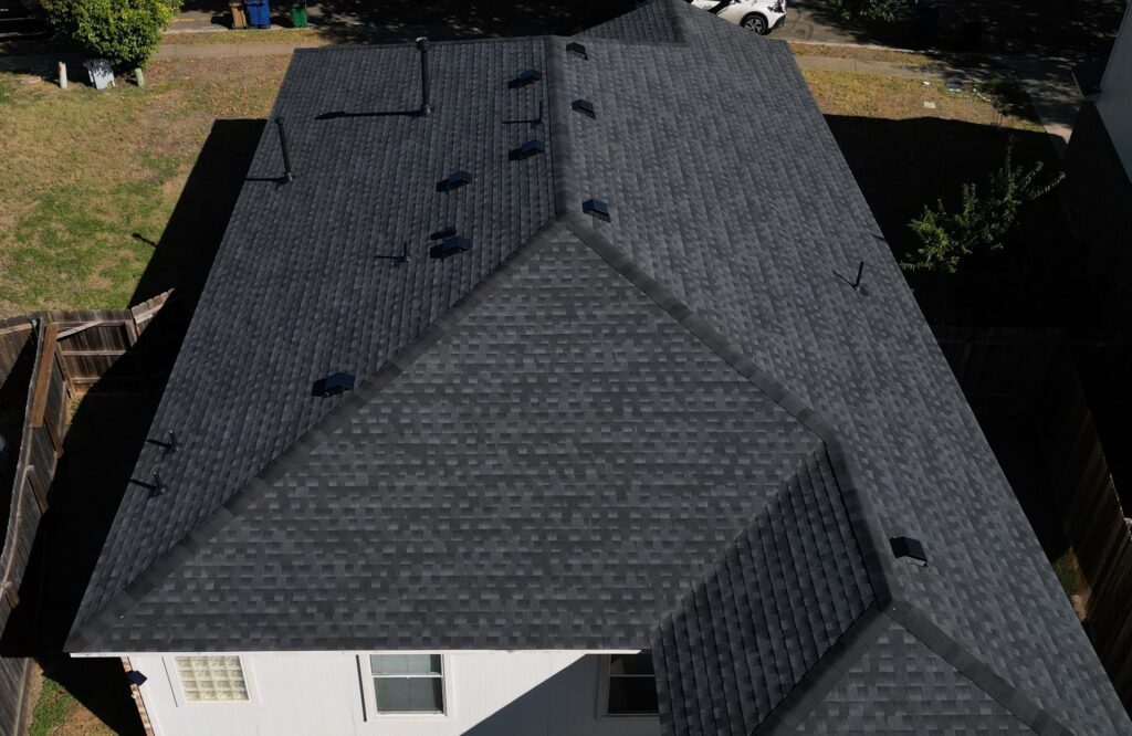 Vertical Solutions Roofing - Roofing Services in Hutchins